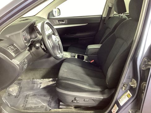 Used 2014 Subaru Outback 2.5i Premium w/ Moonroof Package AWD/4WD image 16