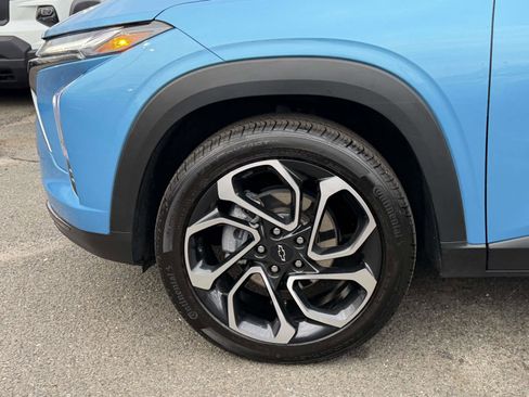 Certified 2025 Chevrolet Trax RS w/ Driver Confidence Package FWD image 7
