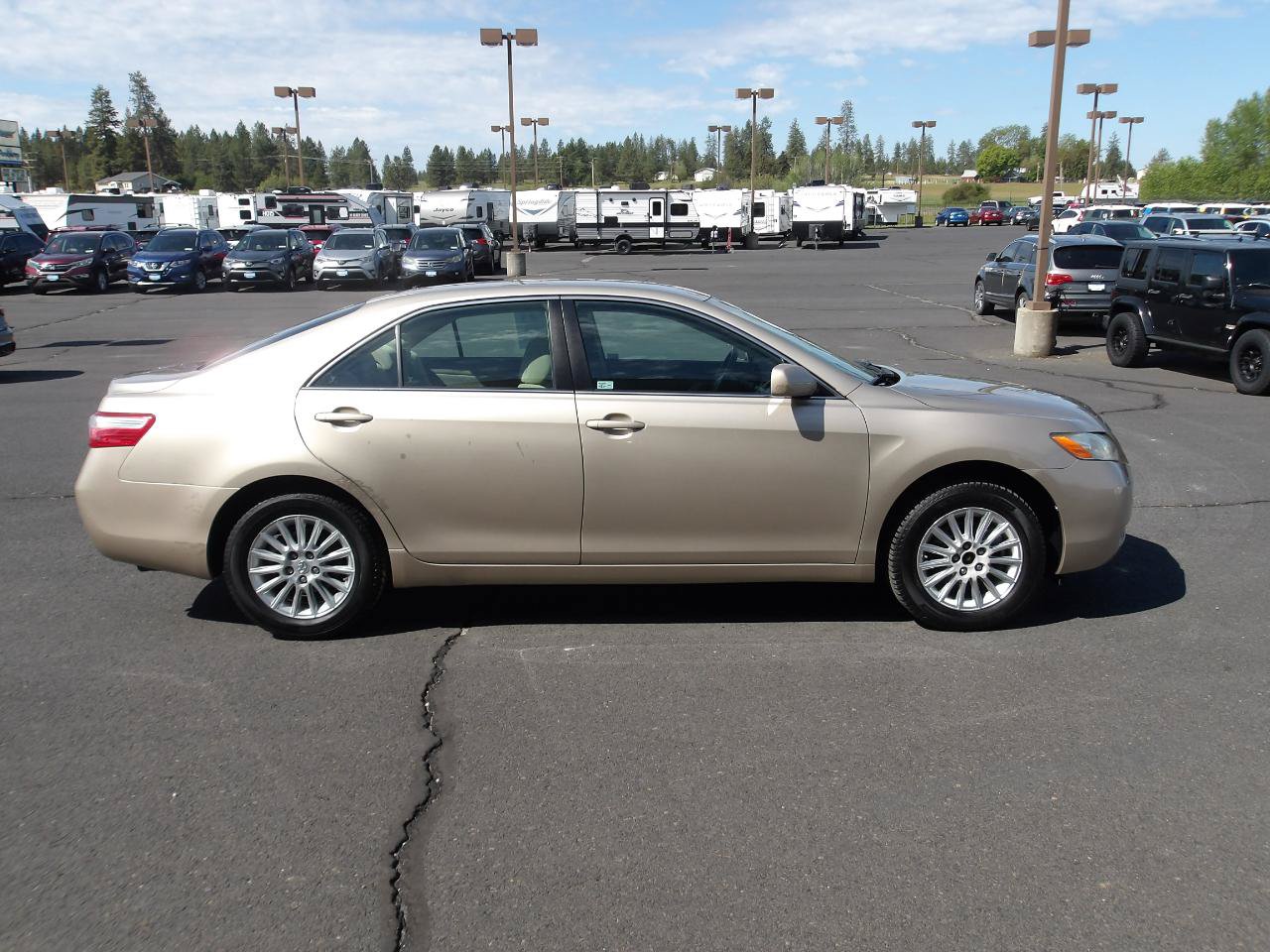 Used 2007 Toyota Camry LE FWD image 6