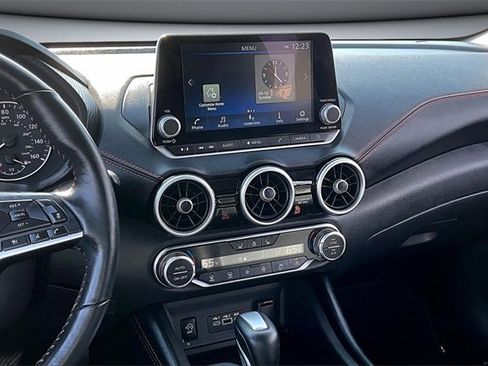 Certified 2025 Nissan Sentra SR w/ SR Premium Package image 9