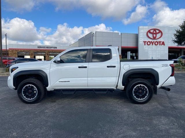 Used 2024 Toyota Tacoma TRD Off-Road AWD/4WD image 7