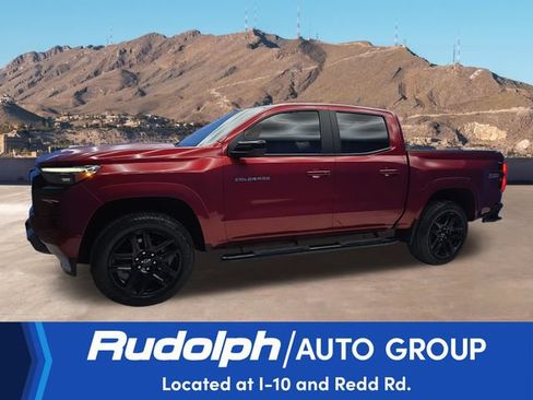 Used 2025 Chevrolet Colorado Z71 w/ Z71 Convenience Package 2 AWD/4WD image 2