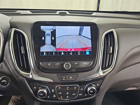 Certified 2022 Chevrolet Equinox Premier image 30