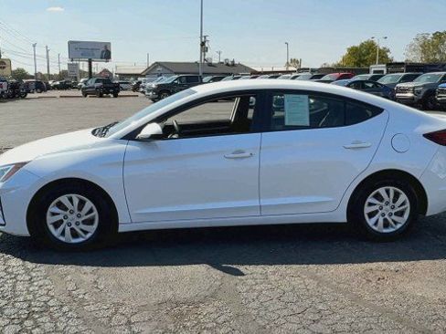 Used 2019 Hyundai Elantra SE w/ Cargo Package image 5