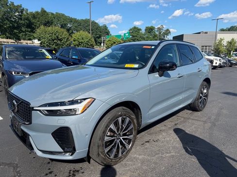 Certified 2023 Volvo XC60 B5 Plus w/ Climate Package AWD/4WD image 1