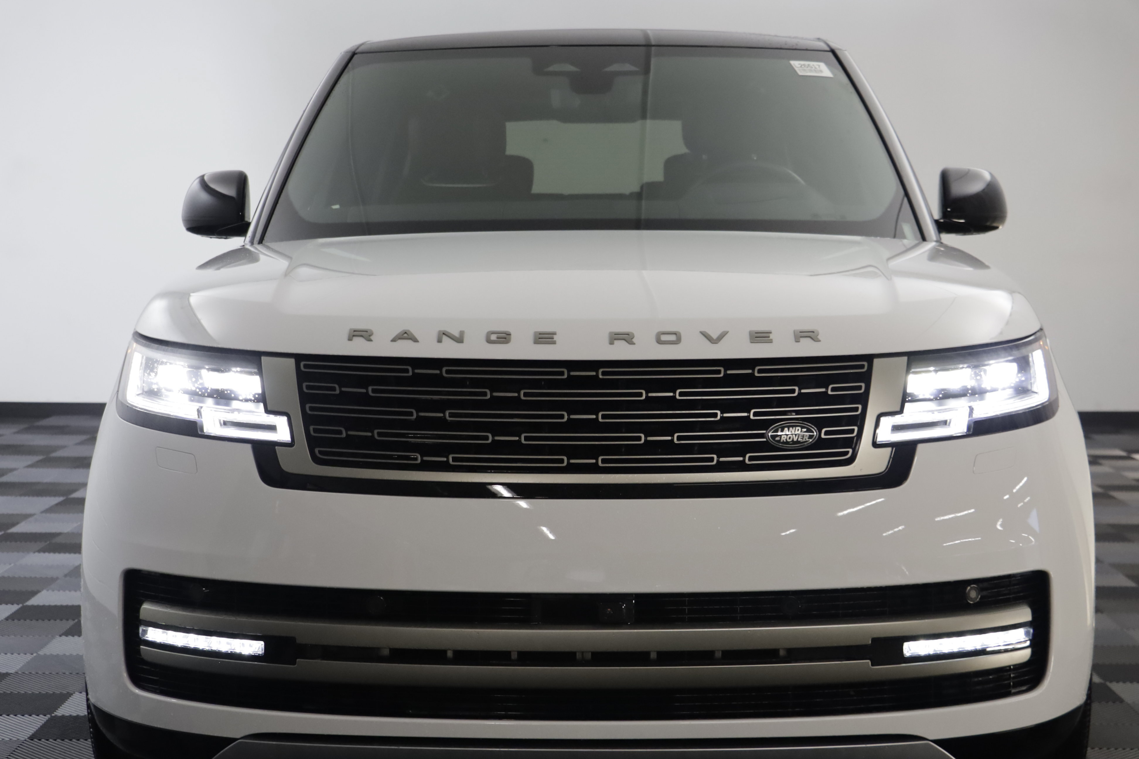 New 2027 Land Rover Range Rover Long Wheelbase Autobiography AWD/4WD image 26