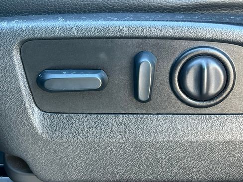 Used 2023 GMC Sierra 2500 Denali w/ Denali Black Diamond Edition image 27