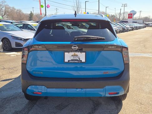 Used 2026 Nissan Kicks SR w/ SR Premium Package AWD/4WD image 12