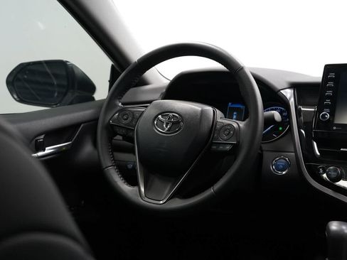 Used 2023 Toyota Camry SE w/ Audio Upgrade Package FWD image 15