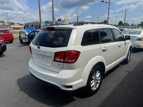Used 2013 Dodge Journey SXT w/ Comfort/Convenience Group image 9