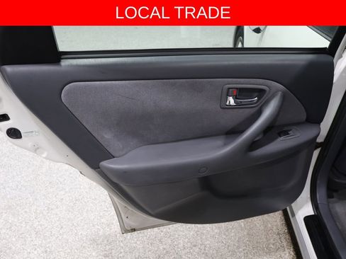 Used 2001 Toyota Camry LE image 20