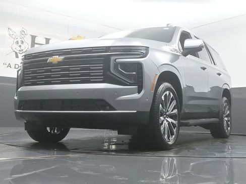 New 2026 Chevrolet Tahoe High Country AWD/4WD image 4