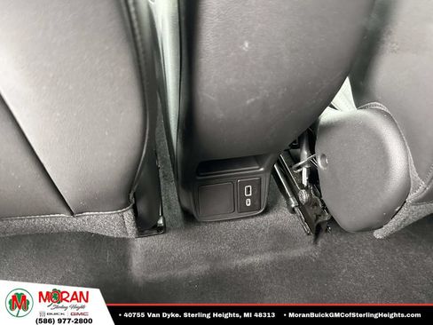Certified 2024 Buick Encore GX Preferred FWD image 11