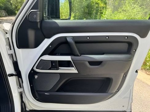 Used 2024 Land Rover Defender 110 S AWD/4WD image 18
