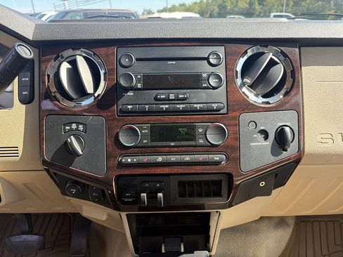 Used 2008 Ford F250 Lariat AWD/4WD image 24