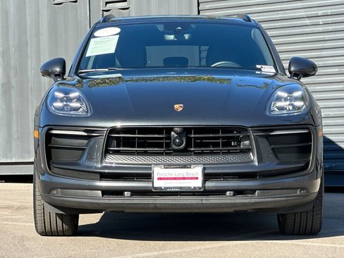Used 2024 Porsche Macan image 11