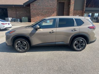 Used 2025 Nissan Rogue SV