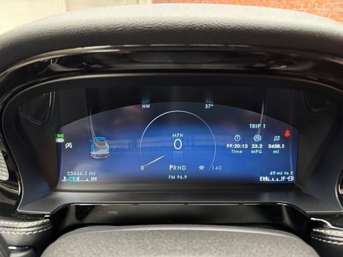 Used 2023 Lincoln Corsair FWD image 15