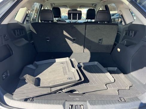 Certified 2024 Ford Edge Titanium image 25