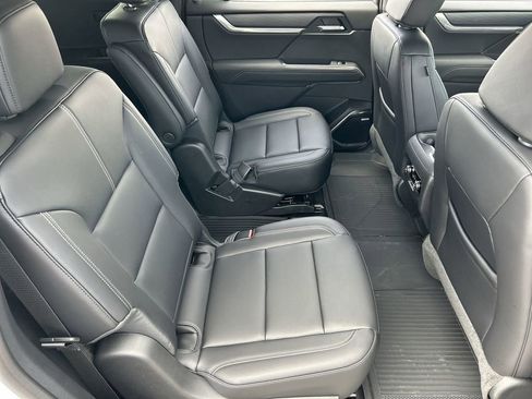 New 2026 GMC Acadia Elevation w/ Elevation Premium Package image 27