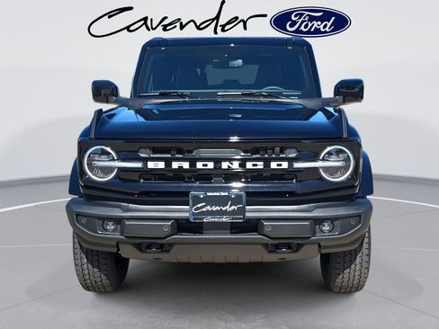 New 2026 Ford Bronco Outer Banks image 9