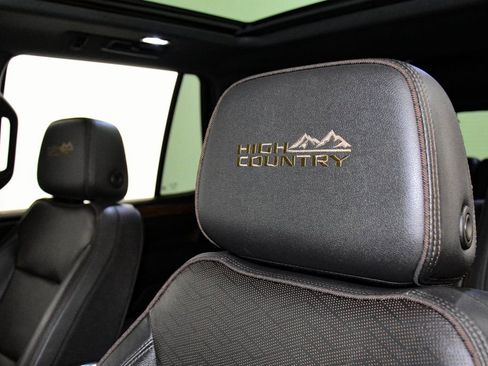 Used 2023 Chevrolet Tahoe High Country w/ Premium Package 2 image 12