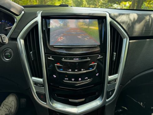 Used 2015 Cadillac SRX Luxury w/ Driver Awareness Package FWD image 22