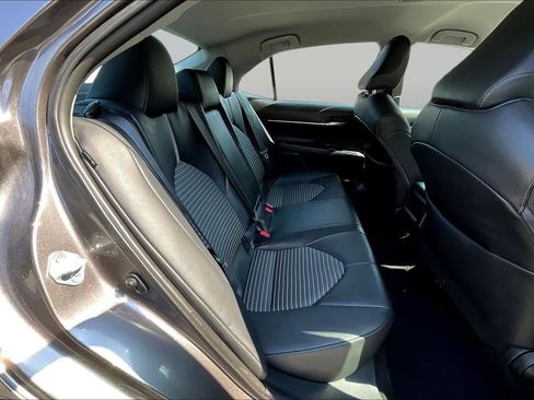 Used 2023 Toyota Camry SE FWD image 20
