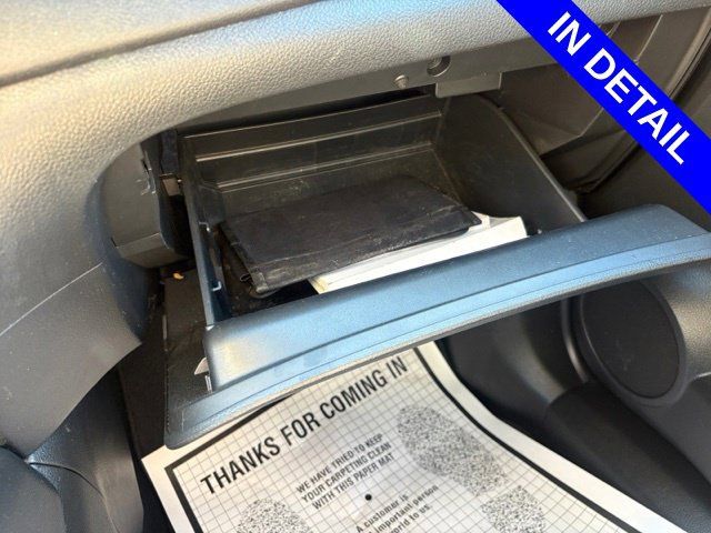 Used 2020 Nissan Rogue SV FWD image 33