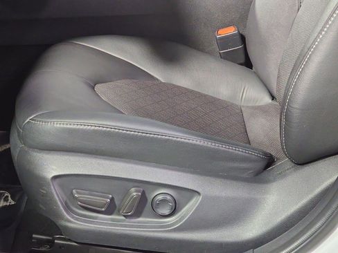 Used 2023 Toyota Camry XSE image 14