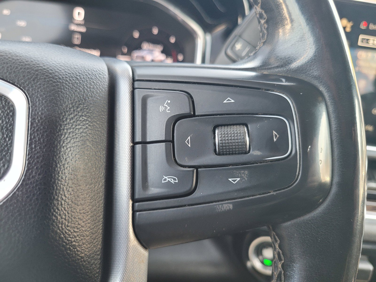 Used 2024 GMC Sierra 3500 SLE w/ SLE Convenience Package AWD/4WD image 25