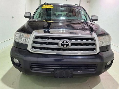Used 2016 Toyota Sequoia Limited image 19