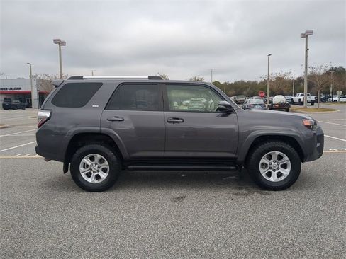 Certified 2021 Toyota 4Runner SR5 Premium w/ Moonroof Package image 3
