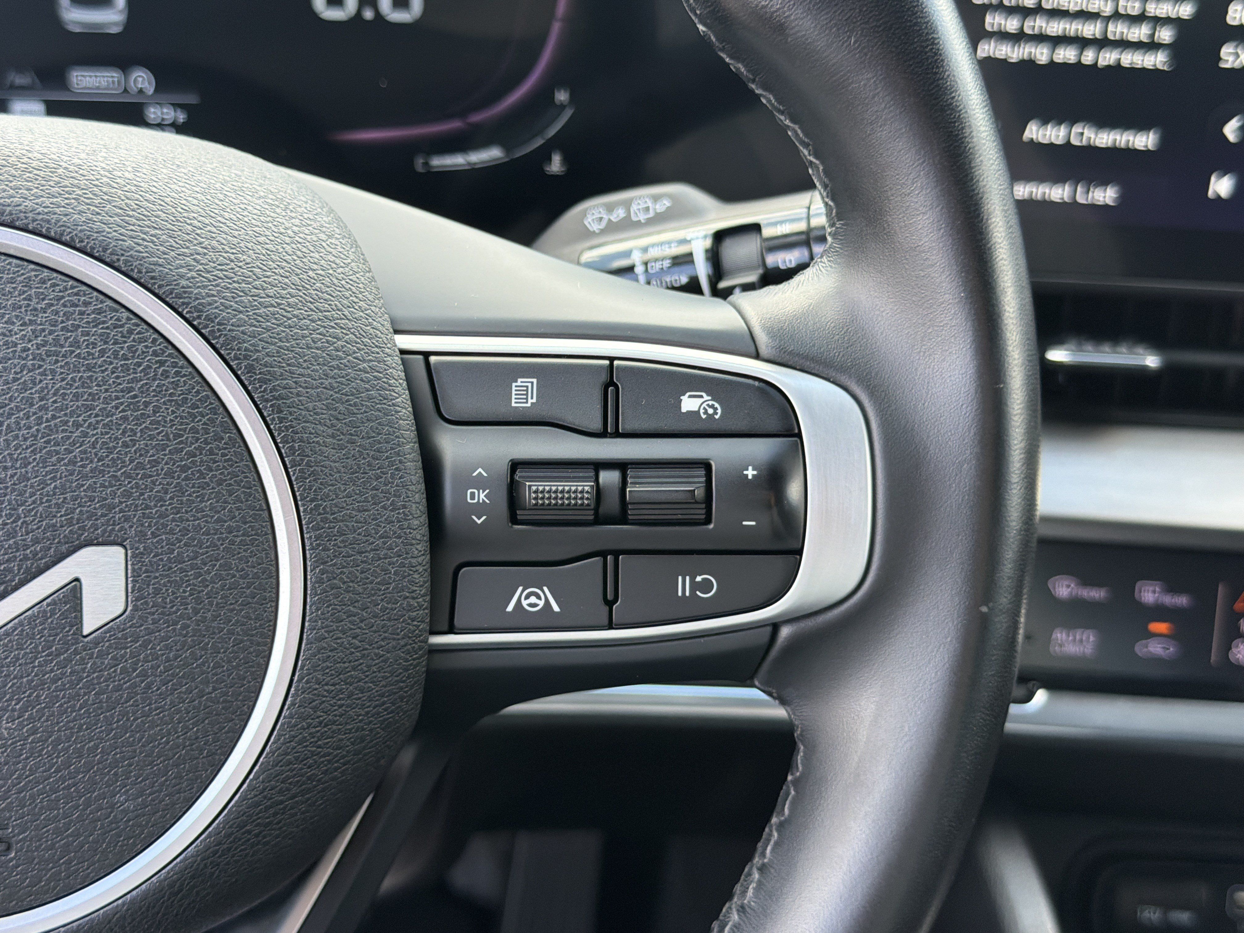 Certified 2023 Kia Sportage EX FWD image 26