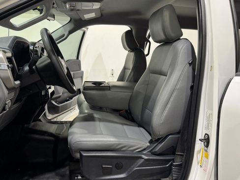 Used 2023 Ford F150 XL image 12