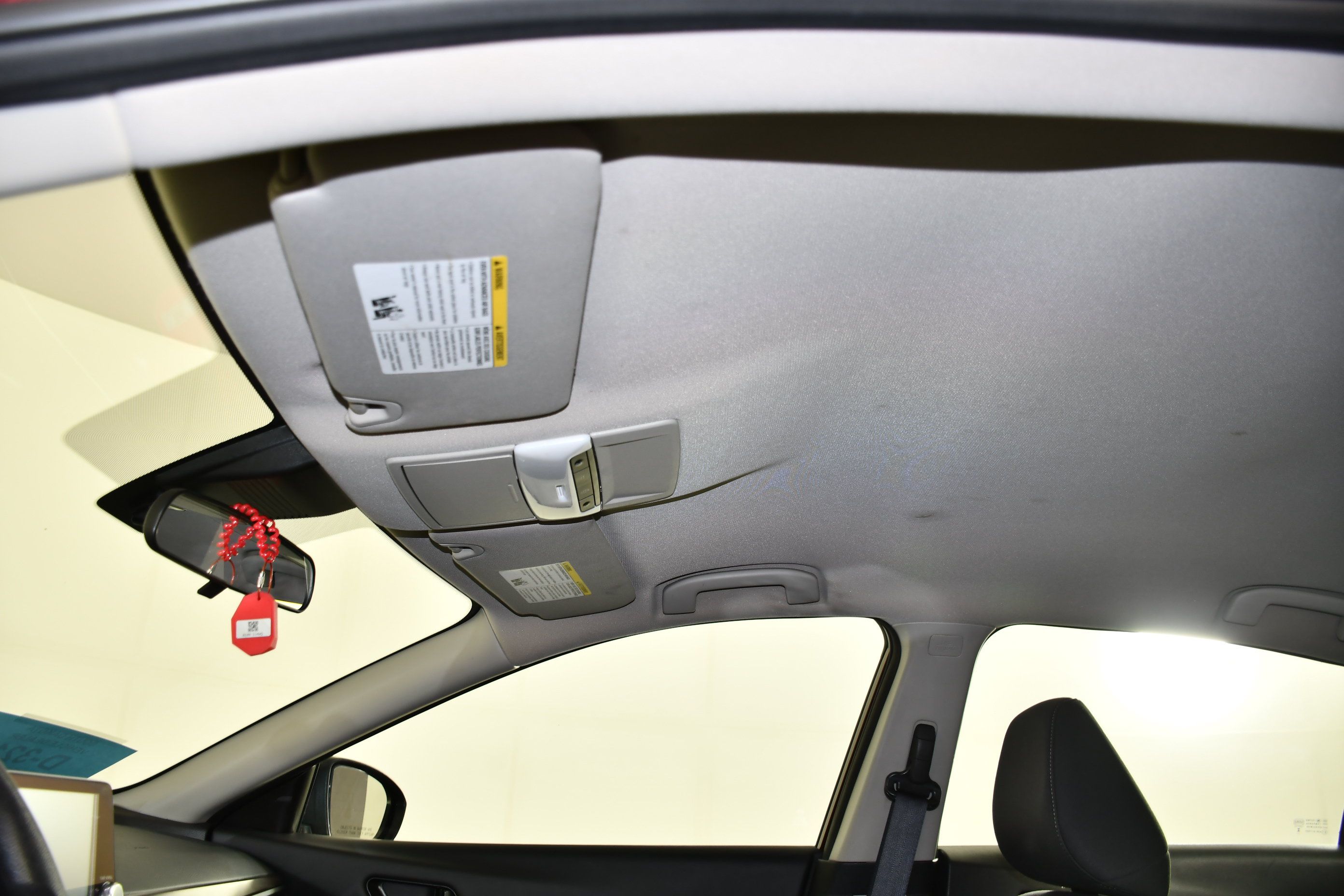 Used 2024 Nissan Altima 2.5 SV FWD image 37
