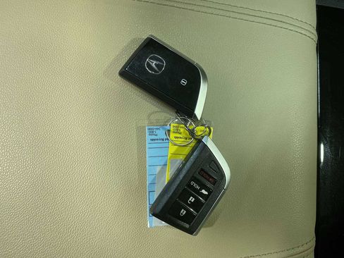 Used 2023 Acura MDX image 20