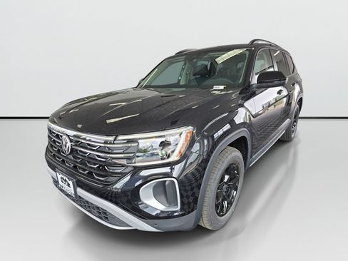 New 2026 Volkswagen Atlas Peak Edition AWD/4WD image 7