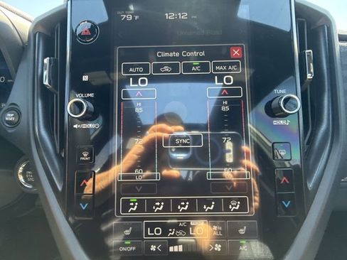 Used 2025 Subaru Forester Premium image 19