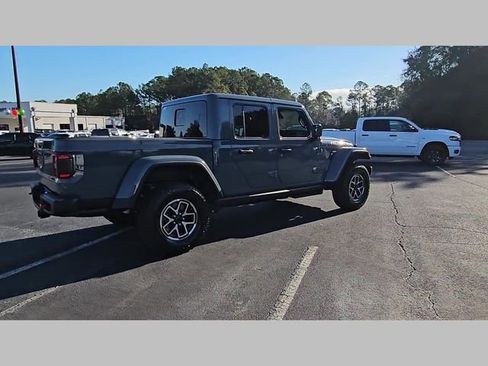 New 2026 Jeep Gladiator Rubicon image 32