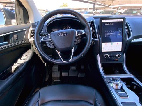 Used 2022 Ford Edge SEL w/ Convenience Package AWD/4WD image 6