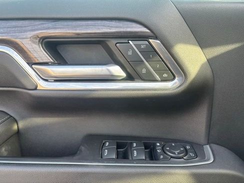 Used 2024 Chevrolet Silverado 2500 LTZ image 20