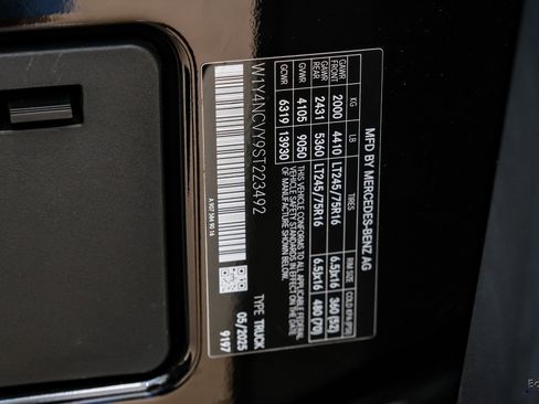 Used 2025 Mercedes-Benz Sprinter 2500 image 76