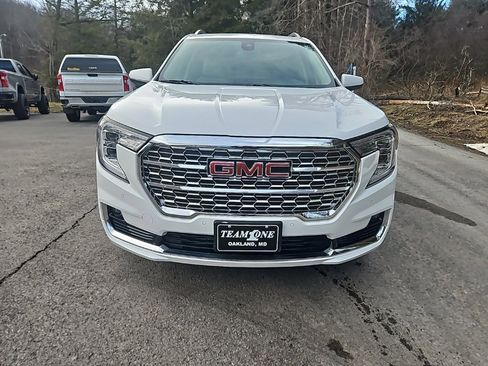 Used 2023 GMC Terrain Denali image 8