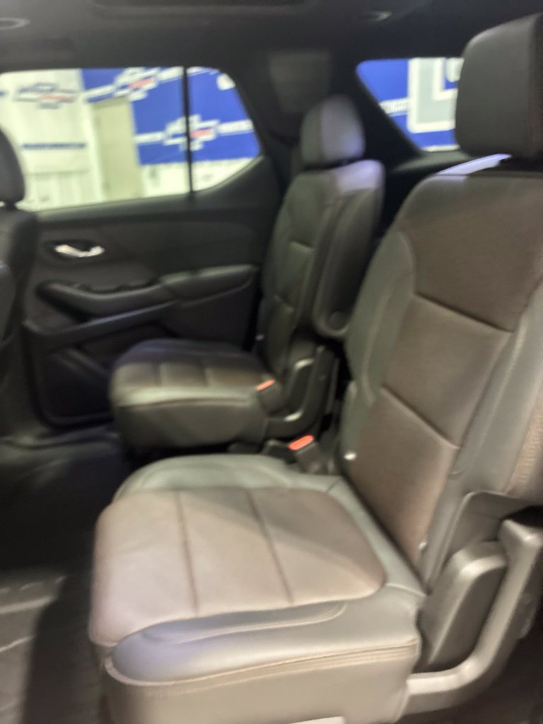 Used 2023 Chevrolet Traverse High Country w/ LPO, Floor Liner Package AWD/4WD image 36