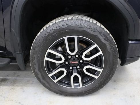 Used 2024 GMC Sierra 1500 AT4 w/ Technology Package AWD/4WD image 61