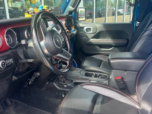 Used 2020 Jeep Gladiator Rubicon AWD/4WD image 11