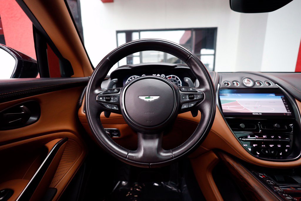 Used 2022 Aston Martin DBX AWD/4WD image 22