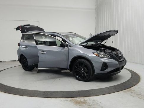 Used 2023 Nissan Murano SV w/ SV Midnight Edition Package FWD image 10