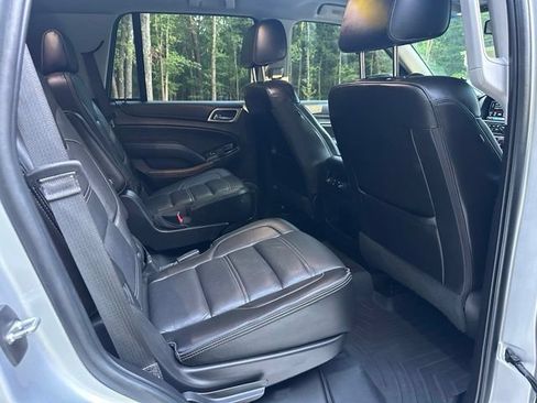 Used 2018 GMC Yukon Denali AWD/4WD image 4